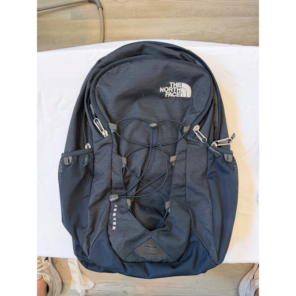 The North Face Jester Backpack Black FlexVent Laptop School Hiking Bag